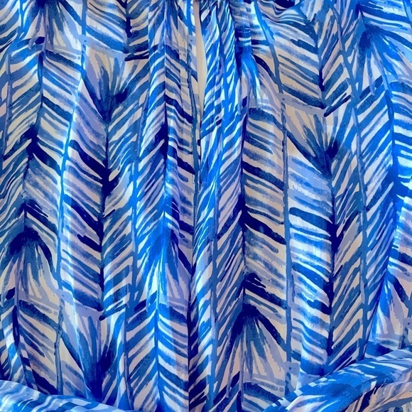 Lilly Pulitzer Colby Long Sleeve Romper in Lapis
Blue Costa Verde Size XS - Picture 6 of 10